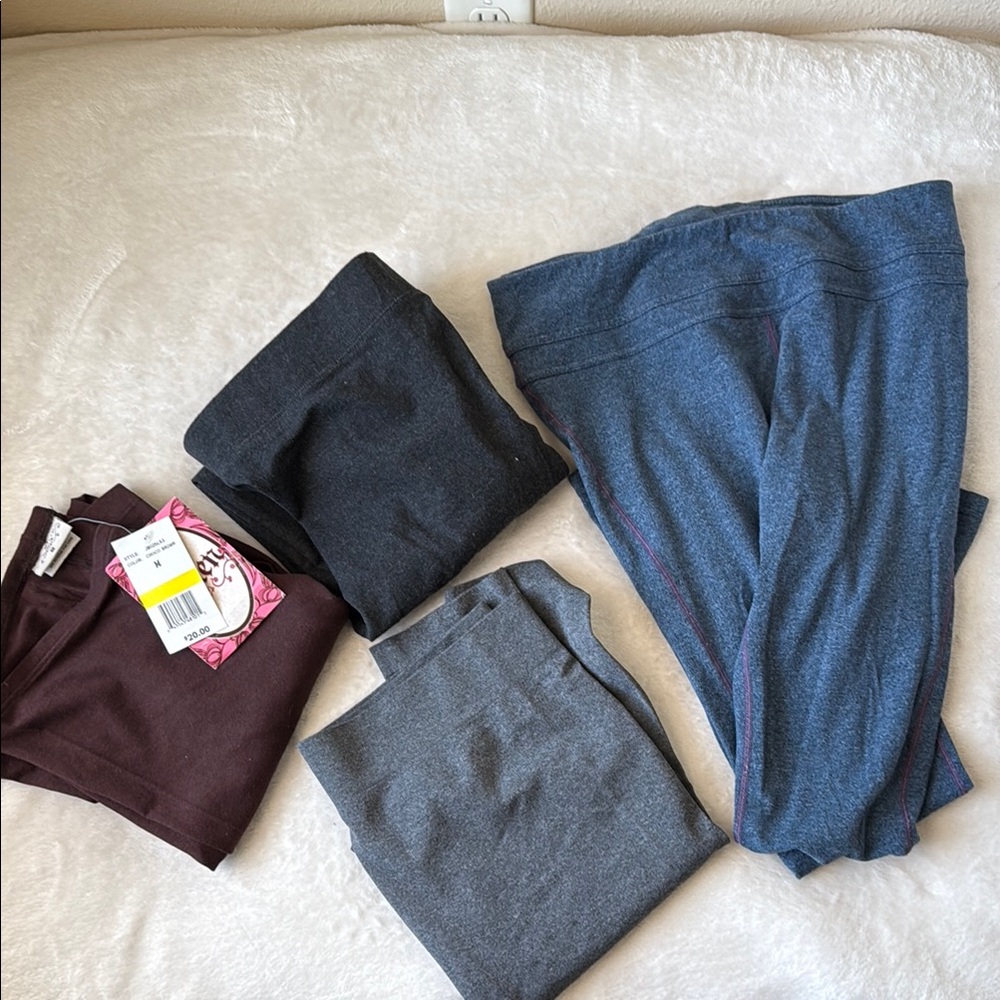 Set of Four Leggings in Blue, charcoal Gray, dark gray and Brown